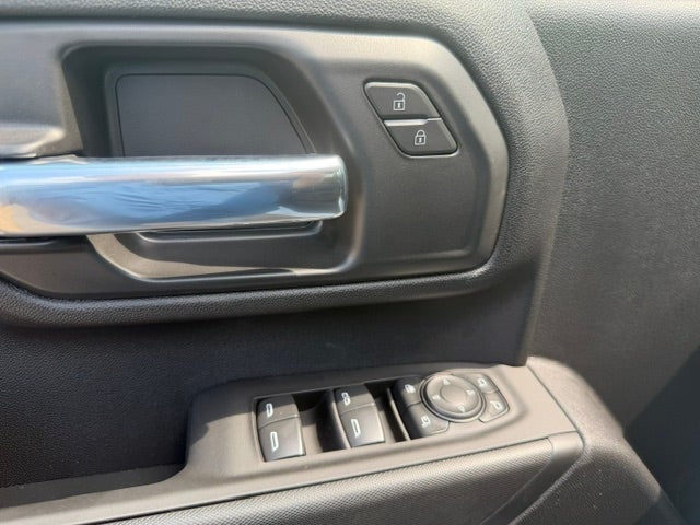 2026 Chevrolet Silverado 2500 HD Custom - Photo 10