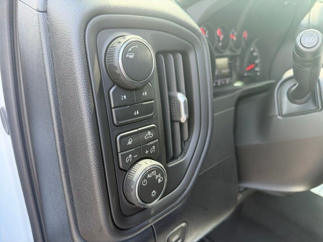 2026 Chevrolet Silverado 2500 HD Custom - Photo 11