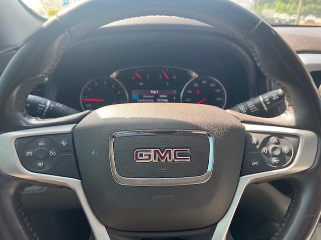 2021 GMC Acadia SLT