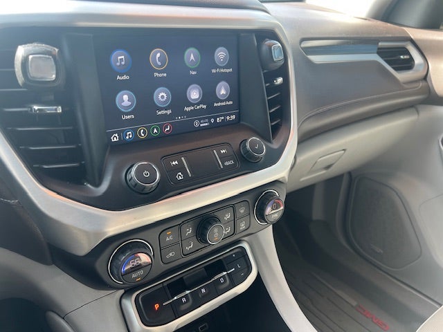2021 GMC Acadia SLT