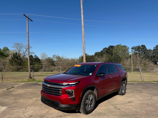 2025 Chevrolet Traverse LT