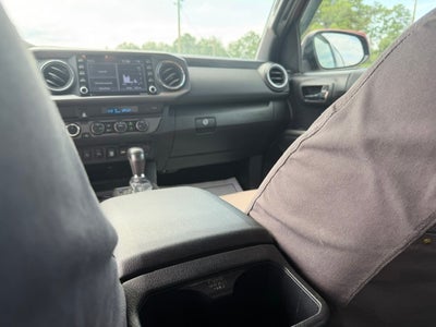 2022 Toyota Tacoma 4WD SR