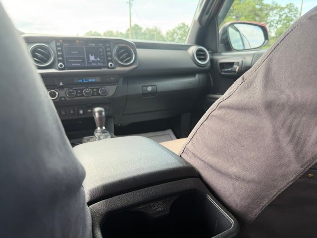 2022 Toyota Tacoma 4WD SR