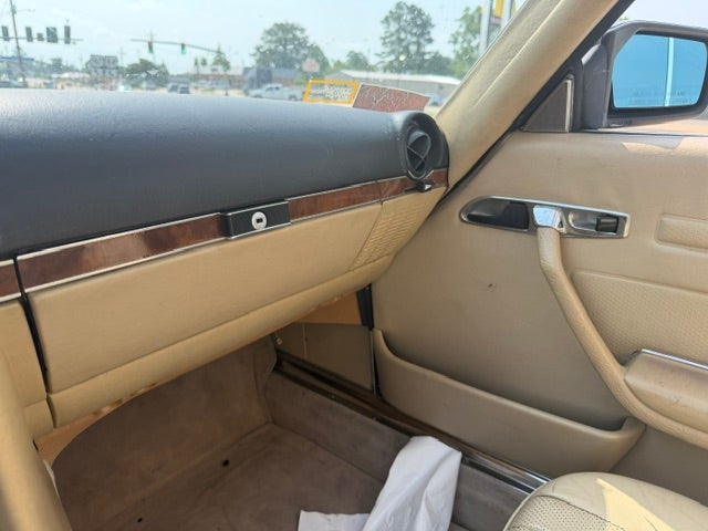 1985 Mercedes-Benz 380 Series 380SL